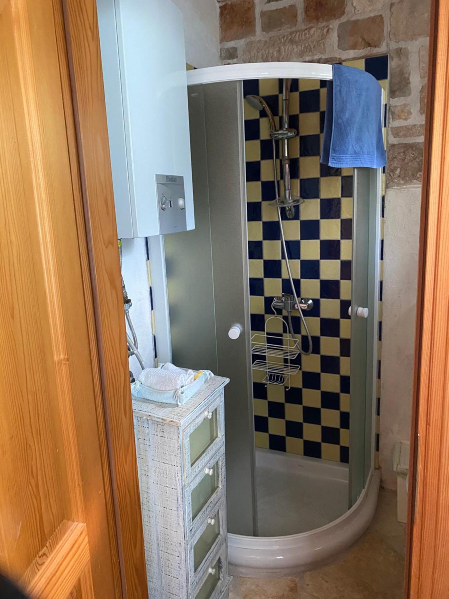 Domos Selene Casa Delle Farfalle Tinjan Ngoại thất bức ảnh